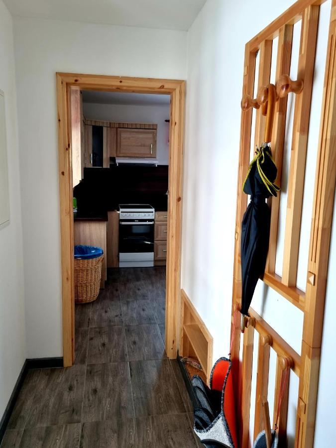Dum A Chatka Pod Smrkem Nove Mesto pod Smrkem Eksteriør bilde